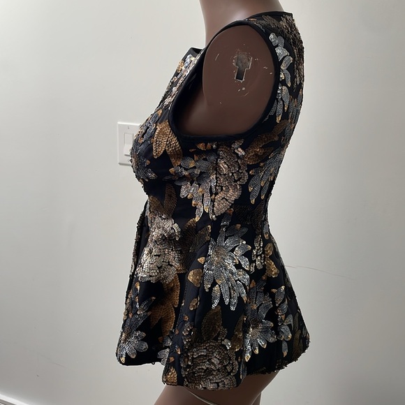 Keepsake The Label Wonderwall Sequined Peplum Top Sleeveless Black Gold Small S - Picture 6 of 11